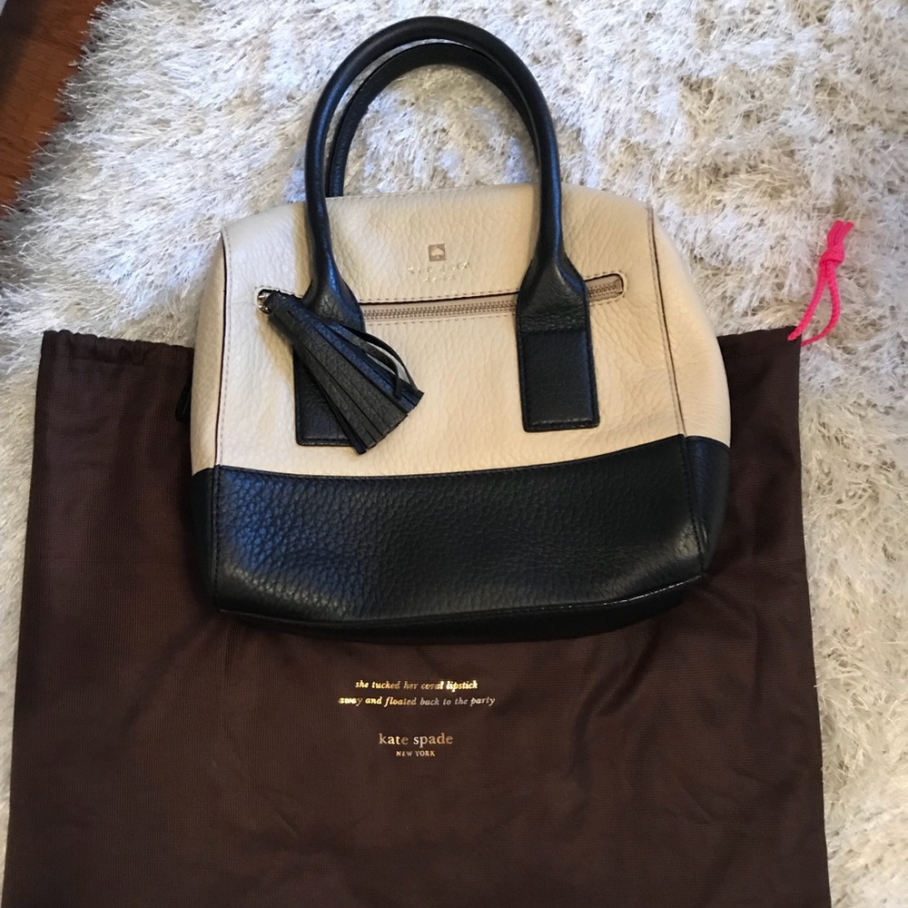 Kate spade purse